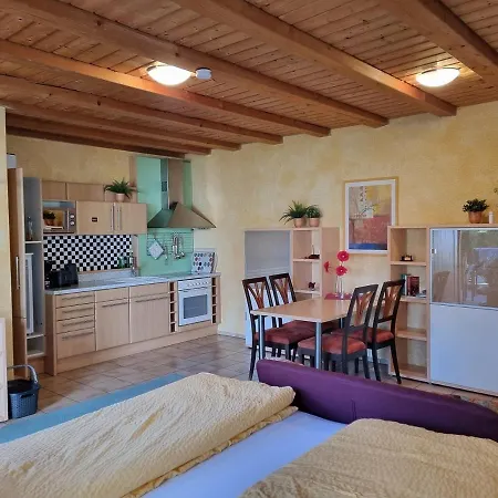 Ferienhaeusle Holiday home Sommerach